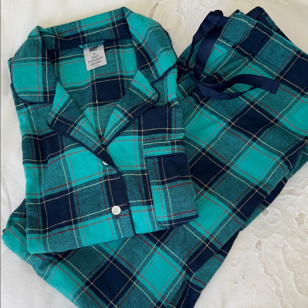 Lands' End flannel pajama set blue green plaid size XL